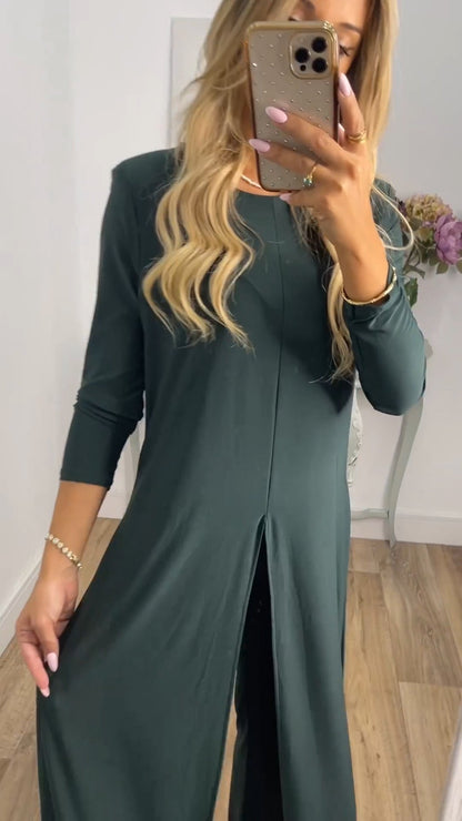 Costume 2 pièces élégant et décontracté avec haut long et pantalon assorti