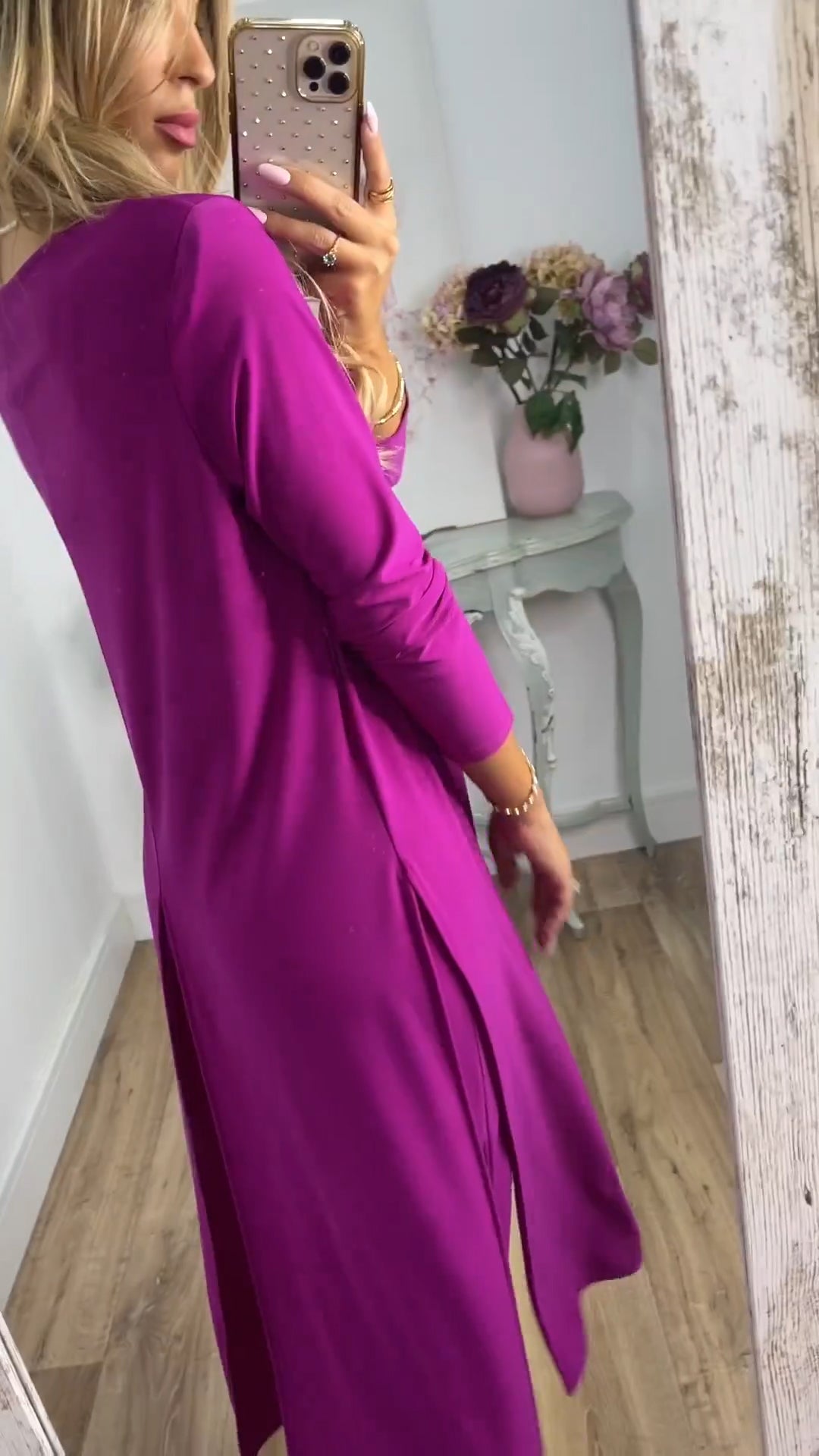 Costume 2 pièces élégant et décontracté avec haut long et pantalon assorti