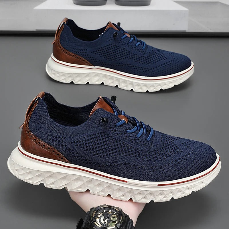 Ultra Brogue in navy blue